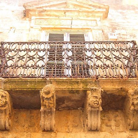 Appartamento Casa nel Barocco Naro Esterno foto