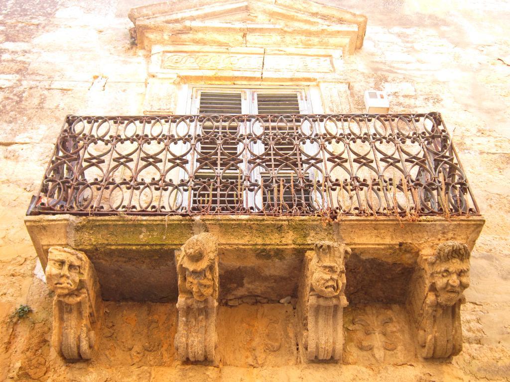 Appartamento Casa nel Barocco Naro Esterno foto